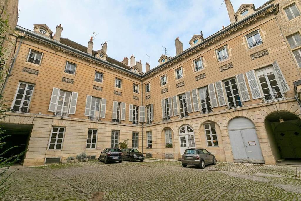 Le Hardi Apartment Dijon Exterior foto